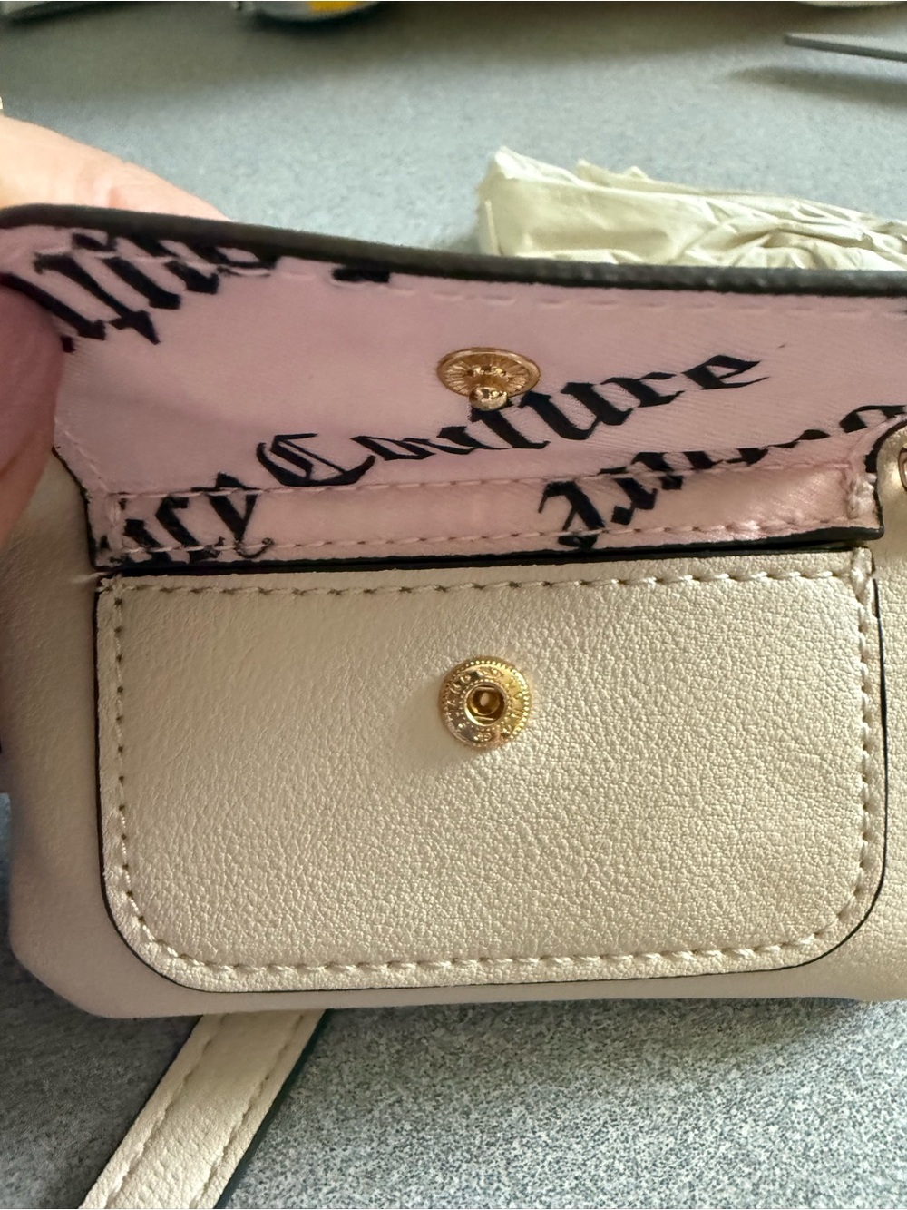 Juicy Couture soft sage green Crossbody Bag with Pink Logo and Coin Pouch - Picture 13 of 16